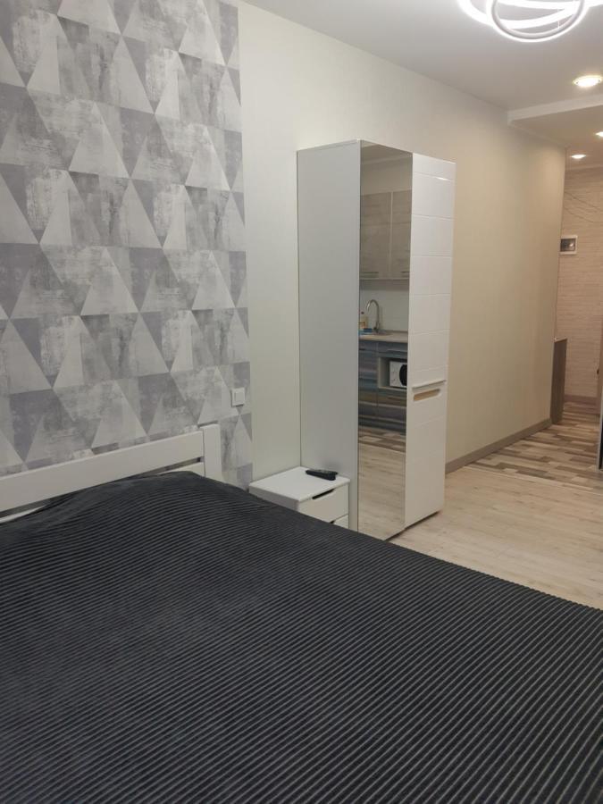 Apartmens On St. Fesenkovskaya 15 Apartment Kharkov Ngoại thất bức ảnh